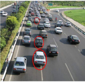 خودروهای که دورشان خط کشیده شده است